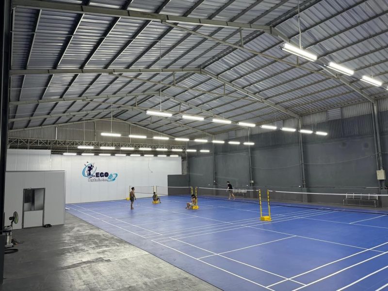 Hinh Anh San Cau Long Cua Lego badminton Binh Duong (các sân thảm màu xanh dương) 