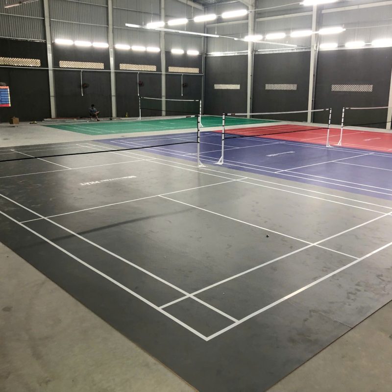 Hinh anh cua San cau long Badminton Phat voi 4 san