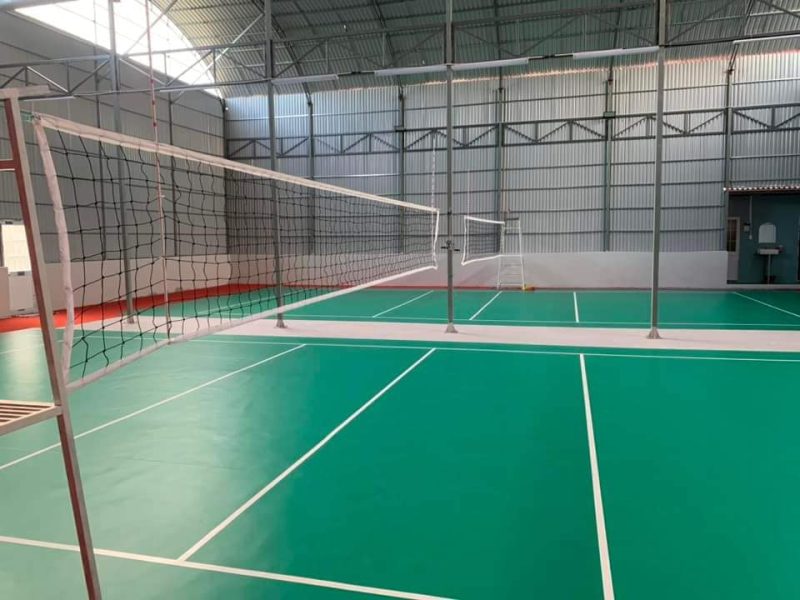 Hinh anh cua San cau long Nhu Y voi 2 san