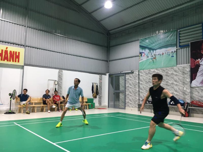 Hinh anh cua San Cau long Thien Khanh voi 4 san