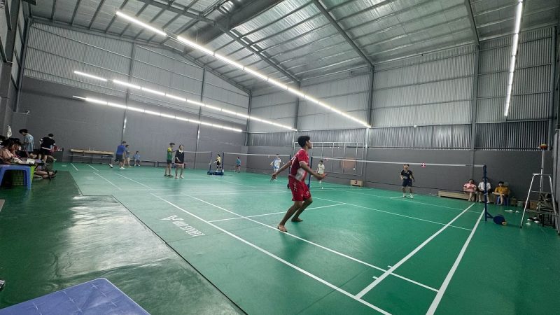 Hinh anh cua San Cau long Van Sport Lam Dong voi 3 san