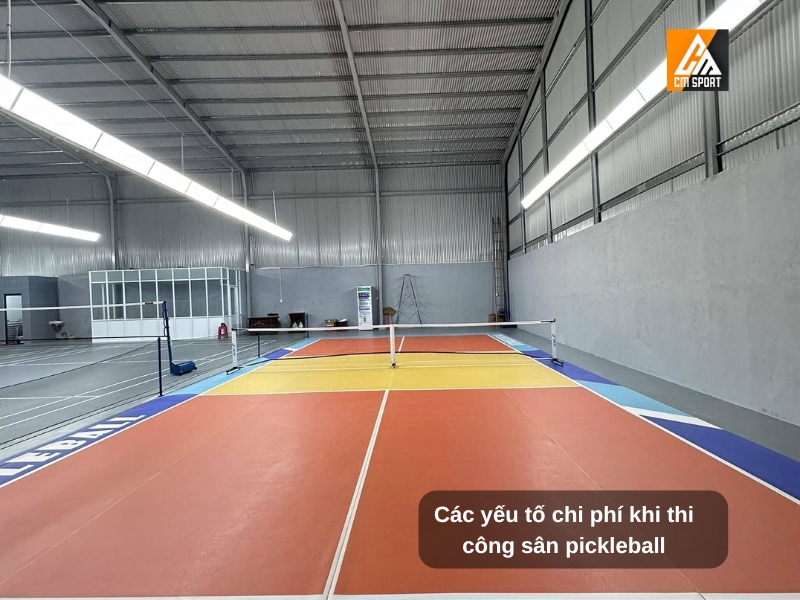 Phân tích chi tiết các yếu tố chi phí (vật liệu, nhân công) cho sân pickleball